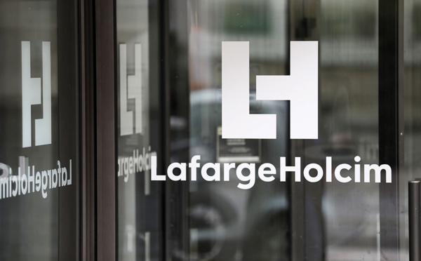 Le patron de LafargeHolcim démissionne pour apaiser le dossier Syrie