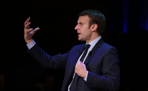 Pour la première fois, la Licra soutient un candidat, Macron