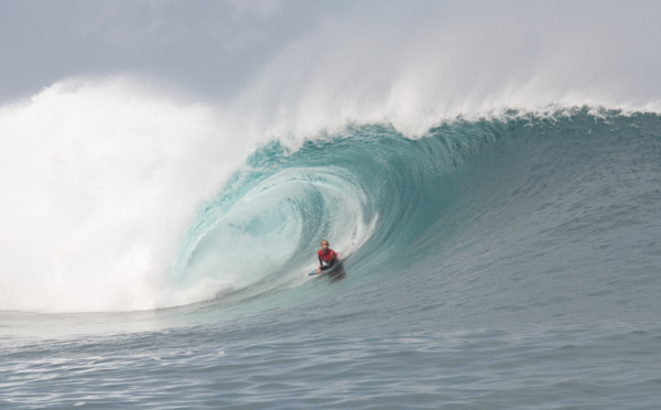 Bodyboard – Teahupo’o Tahiti Challenge 2017 : Belles conditions pour le début de la compétition