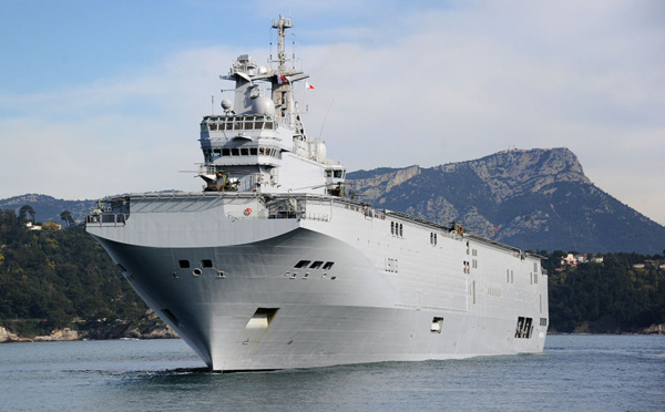 Un navire militaire français dans le Pacifique pour des exercices, sur fond de tensions