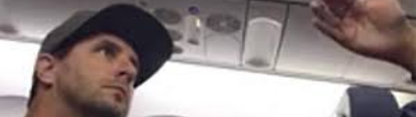 Une famille expulsée d'un vol Delta pour n'avoir pas cédé le siège de leur enfant