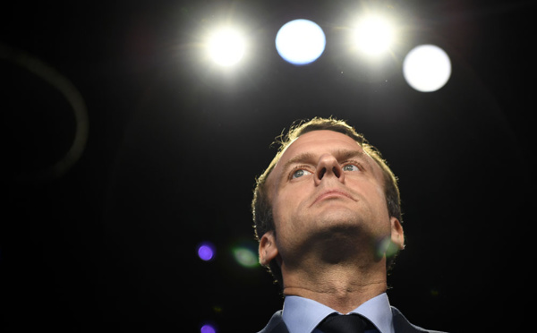 Des nouvelles têtes et des figures expérimentées: le délicat "alliage" du gouvernement Macron