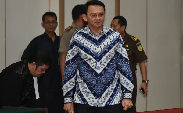 Blasphème: deux ans de prison pour le gouverneur de Jakarta