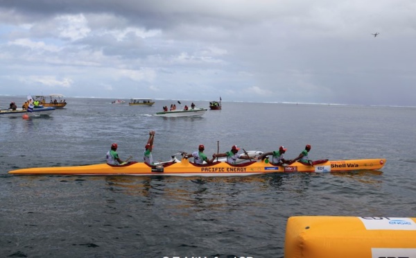 Shell Va'a remporte la première étape de la Tahiti Nui Va'a