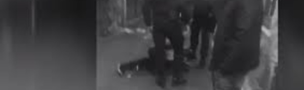 Seine-Saint-Denis: le préfet de police demande la suspension du policier qui a frappé un homme à terre