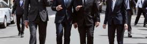 Le camp Macron attaqué sur l'exigence de probité