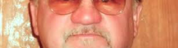 Le tireur d'Alexandria: un sexagénaire militant de gauche