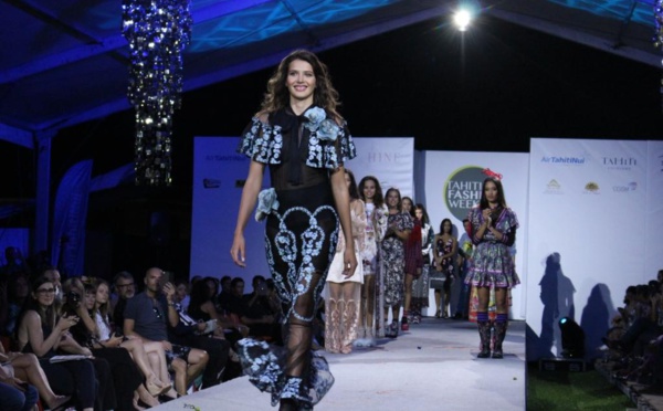 Tahiti Fashion Week : Victoria remporte le concours de mannequins