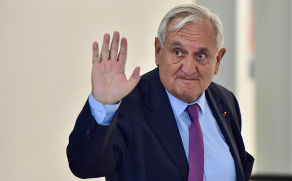 Raffarin tourne la page de la politique, le renouvellement continue