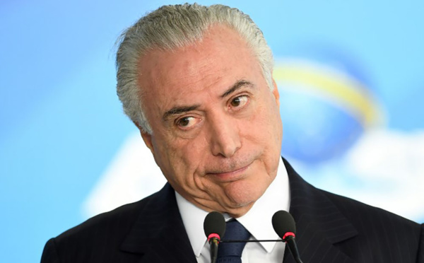Brésil: le président Temer formellement accusé de corruption