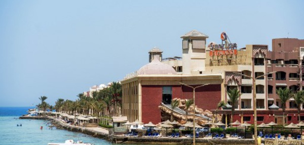 Deux Allemandes tuées dans l'attaque sur une plage en Egypte, l'auteur interrogé