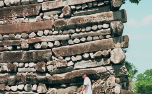 Carnet de voyage - James  F. O’Connell, découvreur de Nan Madol