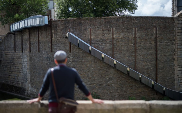 Un toboggan géant fermé temporairement en raison d'incidents à Nantes