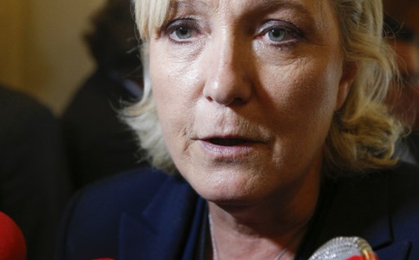 Le FN maintient l'objectif d'une sortie de l'euro mais la renvoie en fin d'un éventuel quinquennat