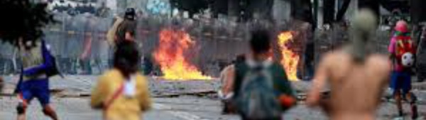 Les Etats-Unis ordonnent aux familles de leurs diplomates de quitter le Venezuela