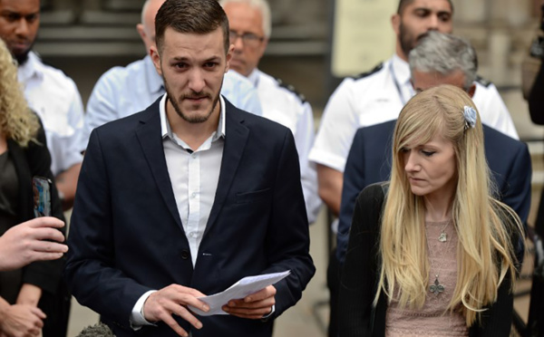 GB: les parents de Charlie Gard face aux dernières heures de leur fils