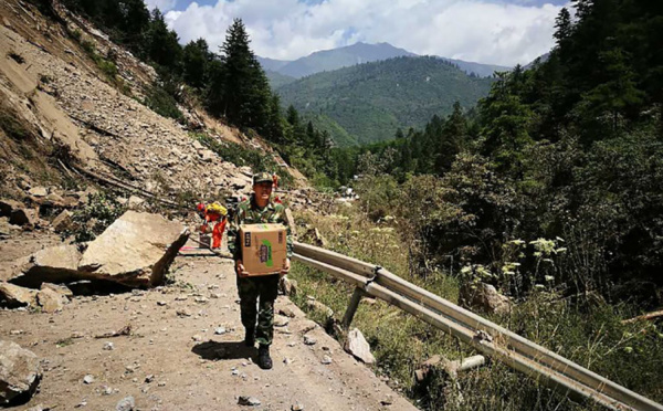 Séisme en Chine: 19 morts, un écrin naturel défiguré