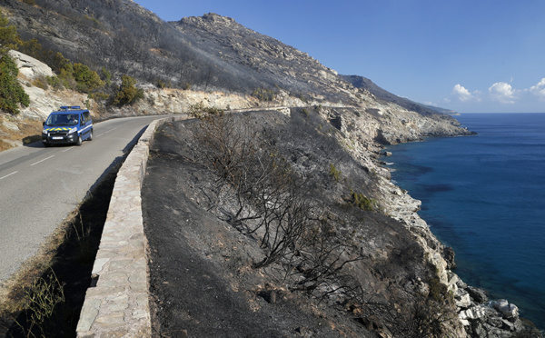 Haute-Corse: deux feux "non maîtrisés", une mise en examen pour incendie volontaire