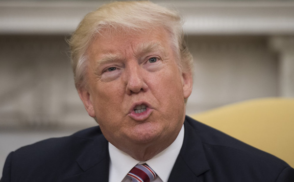 A Phoenix, Trump étrille à nouveau les médias