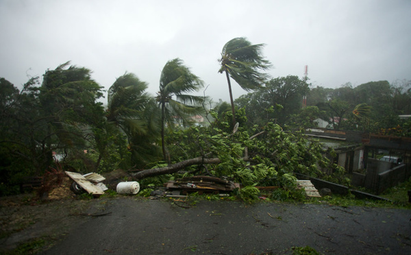 Après la Martinique, la Guadeloupe secouée par l'ouragan Maria