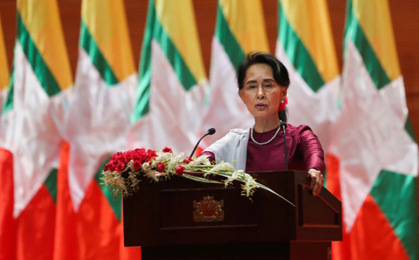 Crise des Rohingyas: Aung San Suu Kyi "prête" à organiser le retour des réfugiés