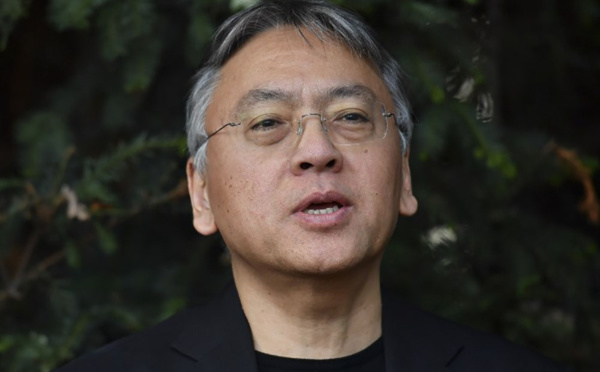 Le Nobel de littérature au Britannique Ishiguro, auteur des "Vestiges du jour"