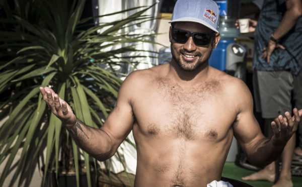 Surf pro – Quiksilver Pro : Michel Bourez en route pour son 10e world Tour d’affilée