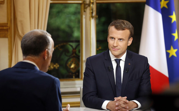 "Je fais ce que j'ai dit": Macron assume son style et défend ses réformes