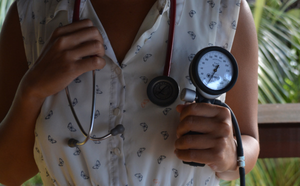 Les médecins hospitaliers lancent un ultimatum au Pays
