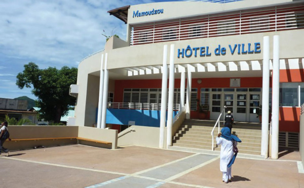 Baisse des contrats aidés à Mayotte: les écoles fermées à Mamoudzou