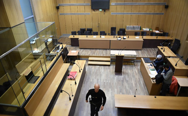 Une femme écrouée pour avoir commandité l'assassinat de son ex-conjoint violent