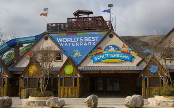 Fusillade au Texas: l'US Air Force n'avait pas informé le FBI de la condamnation du tueur