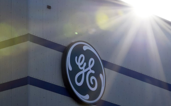 En difficulté, GE se recentre et va supprimer des milliers d'emplois