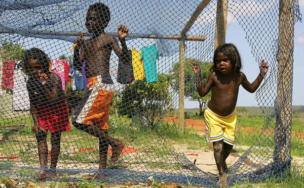 Les enfants aborigènes subissent des traitements "choquants" en prison
