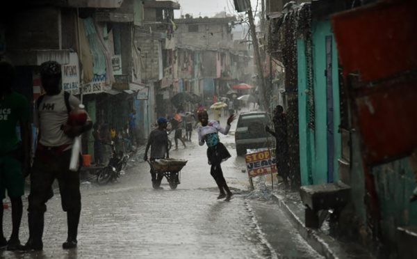 Haïti: 5 morts et plus de 10.000 maisons inondées