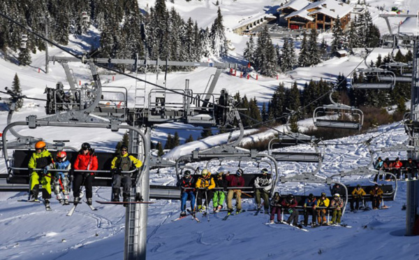 Les stations de ski surfent sur l'arrivée précoce de la neige