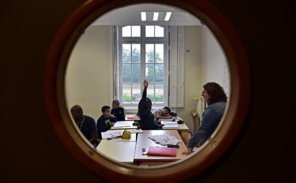 Les lycées français de l'étranger mobilisés contre les coupes