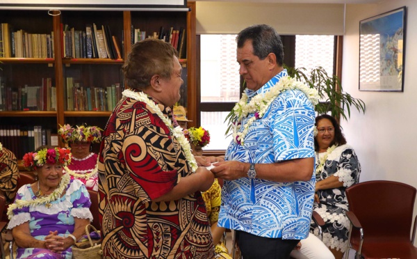 Concours littéraire : Etetiera Tchong Tai remporte le prix "John Tāroanui Doom"