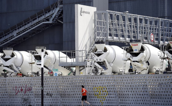 Activités de Lafarge en Syrie: trois cadres du cimentier en garde à vue