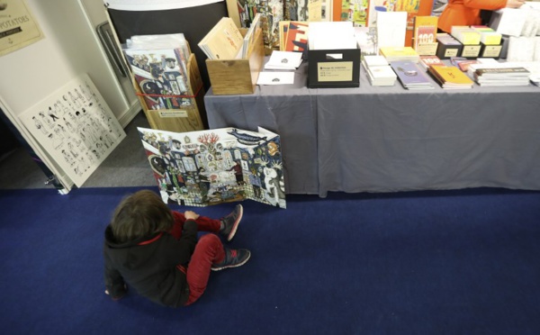 Ecole: les compétences en lecture déclinent depuis près de 20 ans