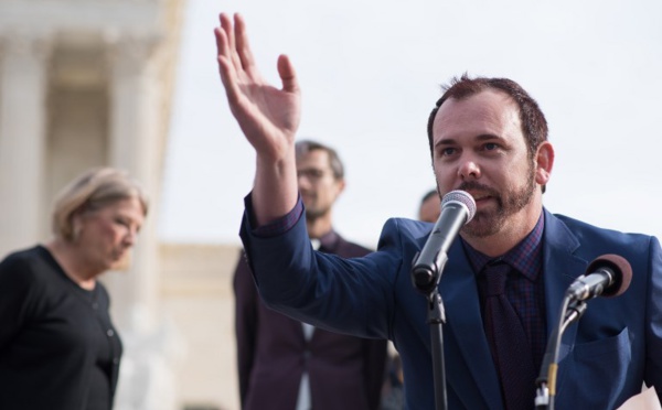 La Cour suprême se divise dans l'affaire du gâteau de mariage gay