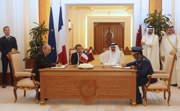 Macron au Qatar: moisson de contrats et lutte contre le terrorisme