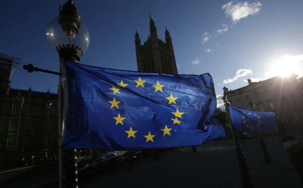 Brexit: compromis sur les conditions du divorce UE-Royaume Uni