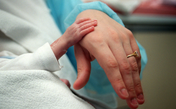 Les bébés prématurés ont besoin de vos dons