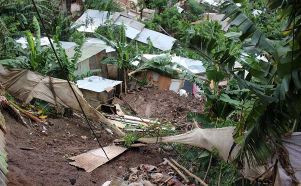 Mayotte: des pluies diluviennes tuent une mère et ses 4 enfants