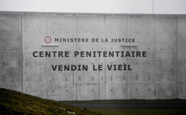Agression de surveillants par un détenu jihadiste: mobilisation "importante" dans les prisons