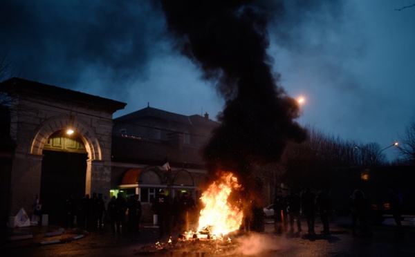 La grogne des gardiens de prison ravivée par deux nouvelles agressions