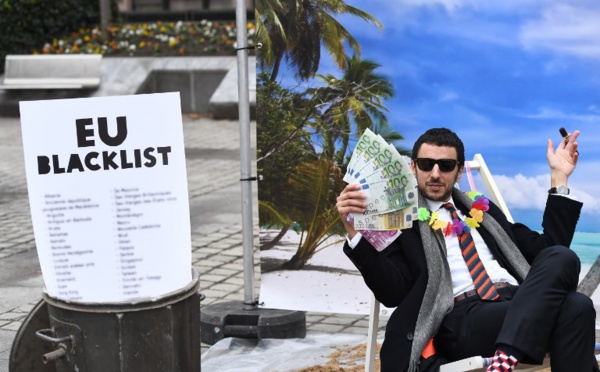 L'UE allège sa liste noire de paradis fiscaux de huit pays