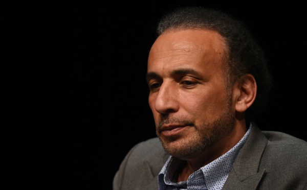 Le parquet requiert le placement en détention de Tariq Ramadan, accusé de viols