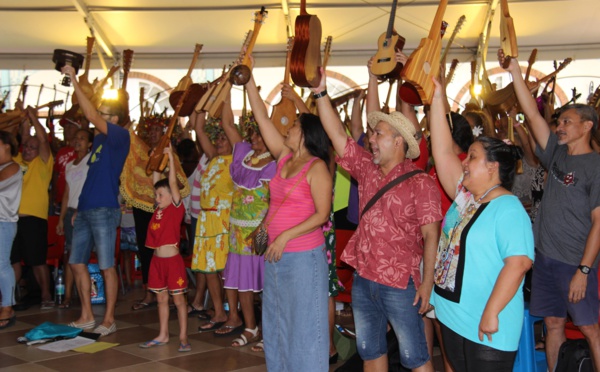 Dernière répétition générale pour le record du monde de ukulele